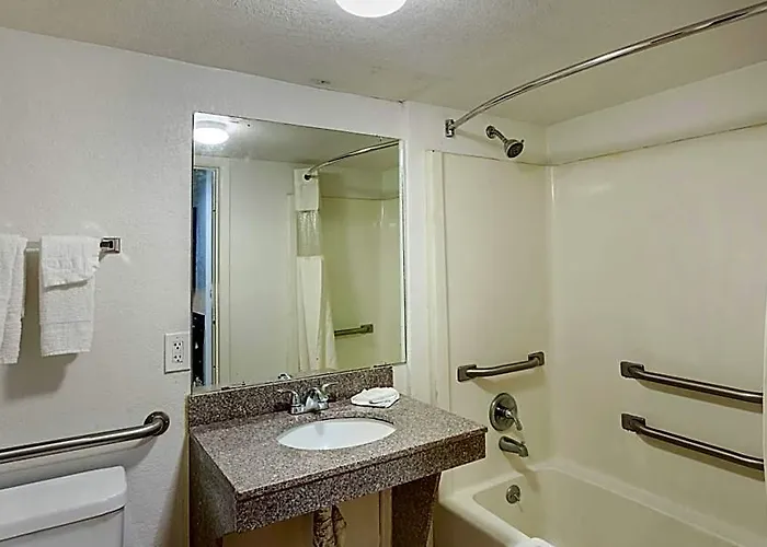 6 Worth, Tx - Meacham 2* Fort Worth
