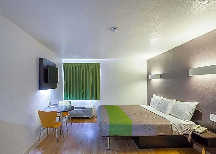 6 Worth, Tx - Meacham Motel