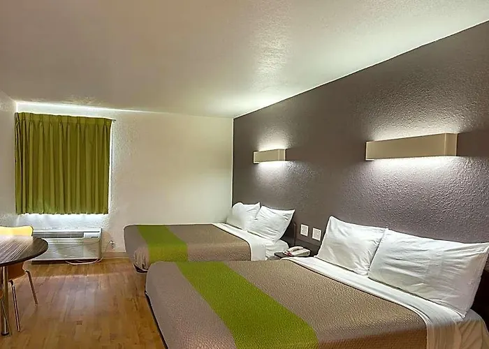6 Worth, Tx - Meacham Motel 2*